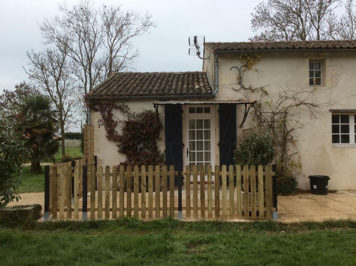 Villa La Ferme de Fossillon à Marans  Extérieur photo