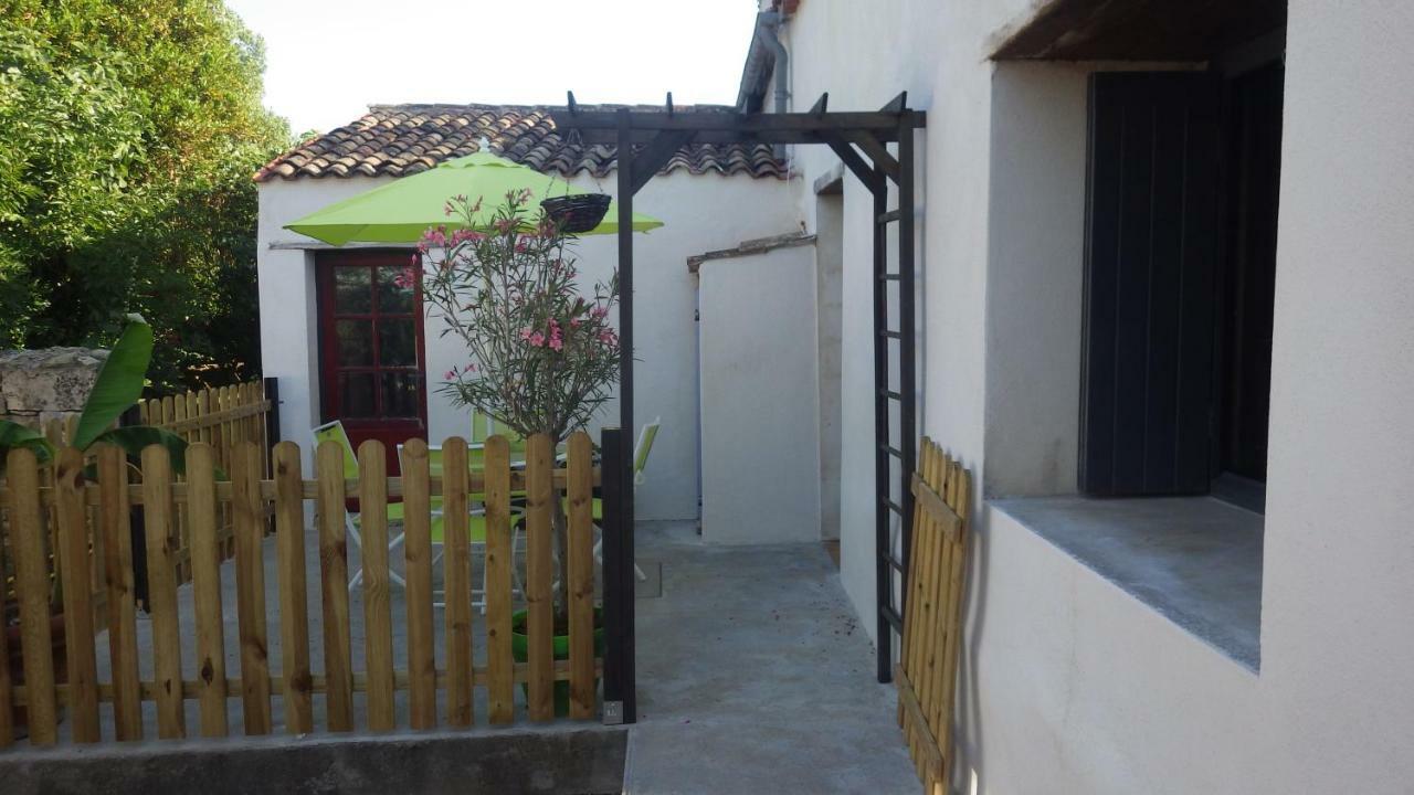 Villa La Ferme de Fossillon à Marans  Extérieur photo