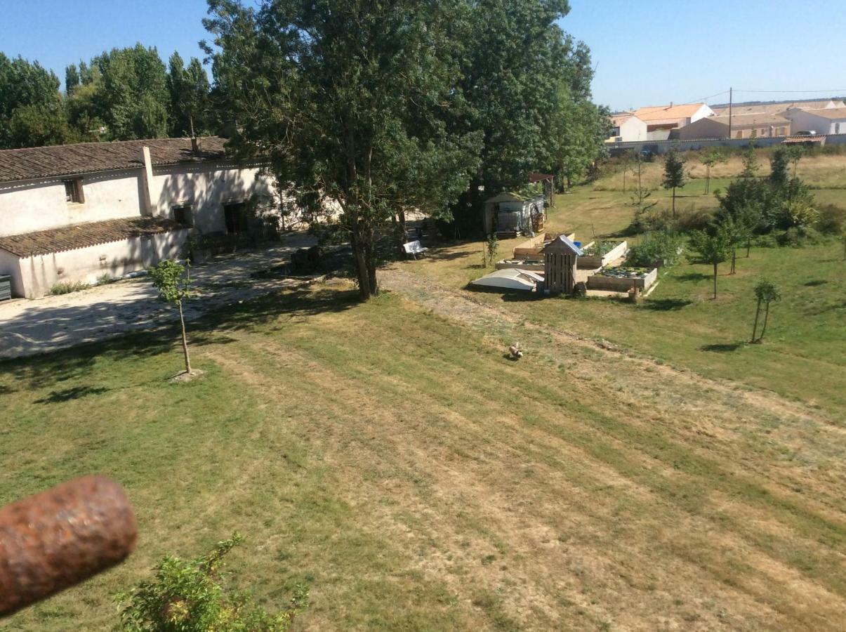 Villa La Ferme de Fossillon à Marans  Extérieur photo